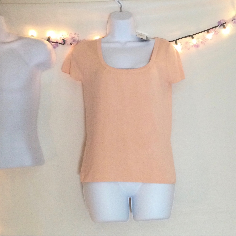 - Evie Womens short sleeve shirt. New
